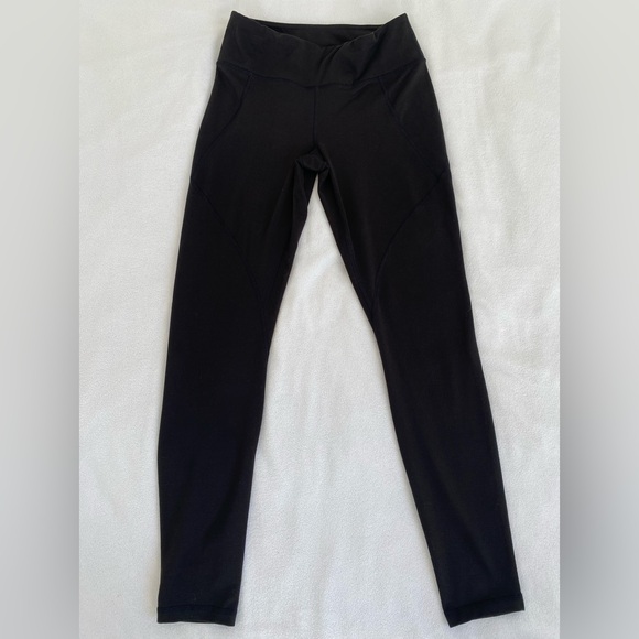 Patagonia Centered tights in Black - Picture 7 of 14